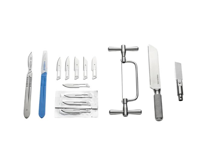 Scalpels, Blades & Saws